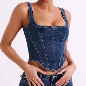 MESHKI BIANCA
Denim Lace Up Corset - Dark Blue
Brand new size medium.